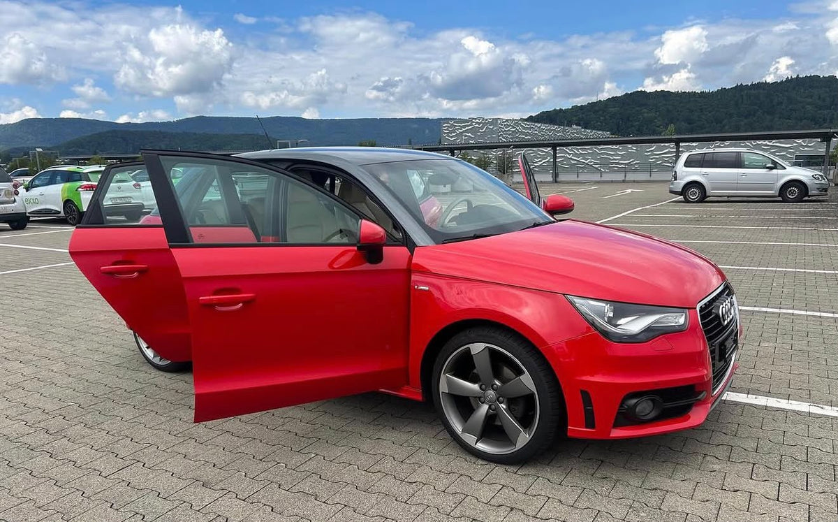 Audi A1 Sportback S line rojo vendido por Autothman