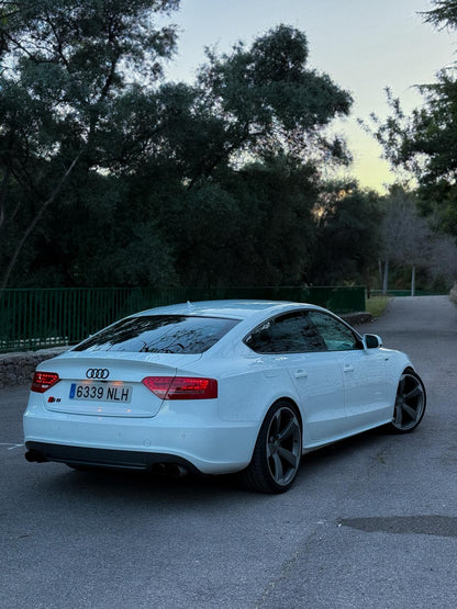 Audi S5 Sportback blanco, vista trasera
